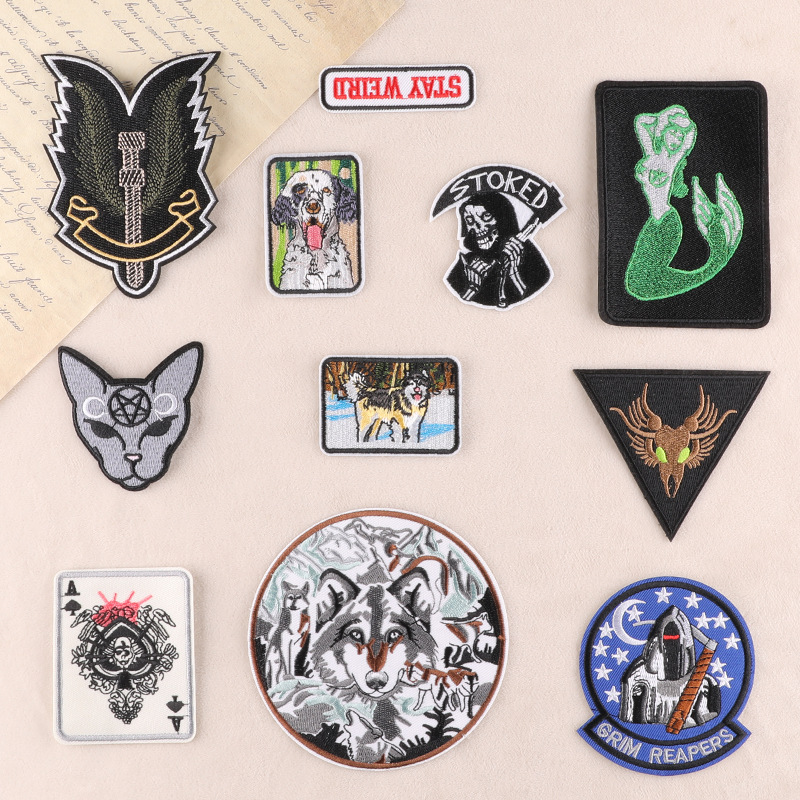 

Skull Embroidered Appliques Badge Sewing Notions Cool Punk Iron on Patches for Clothing Jackets Backpack DIY Decarative