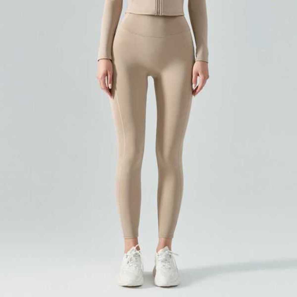 

Hes Women Capris Sweat Wicking Nude Feeling Running Fitness Pants Tights Lululemensar5m, Khaki