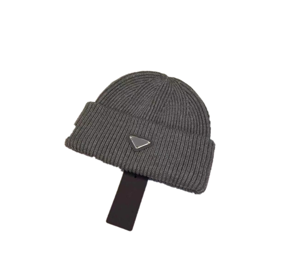 

Hats designers men women unisex black classical delicate casual portable with letters cappello trendy winter ordinary knitted hat designers, 9#