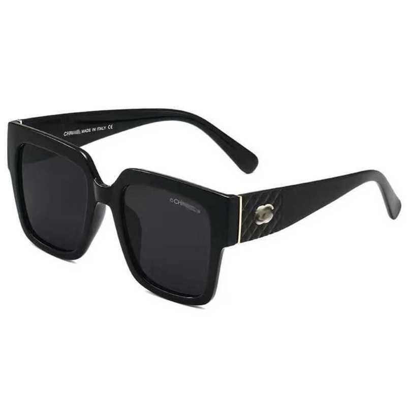

Luxury Classic Fashion Frames Sunglasses Brand Women Men Sunglass Designers Sun Glasses Counter Packing Box Beach Anti-blue Drive Travel Frame Sunglasse Audy