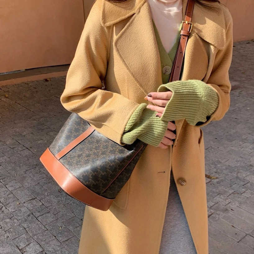 

Ladies Bags 47%off New Fashion Tote Large Capacity One Shoulder Crossbody Women's Bag Design Handbags for Women, Brown small