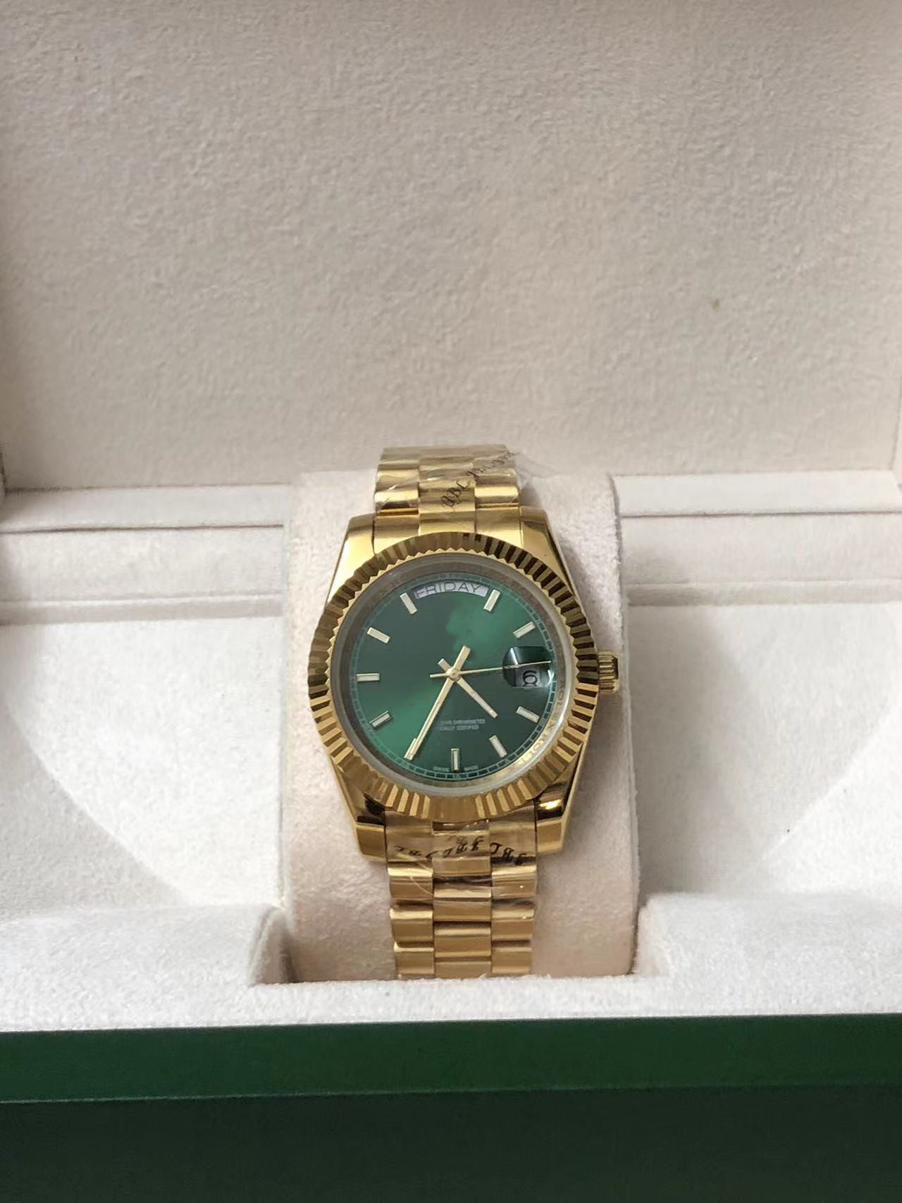 

With original box Mens Watches datejust Watch 41mm Sapphire Gold Green dail diamonds Bezel Mechanical Automatic Mens Watches, Red