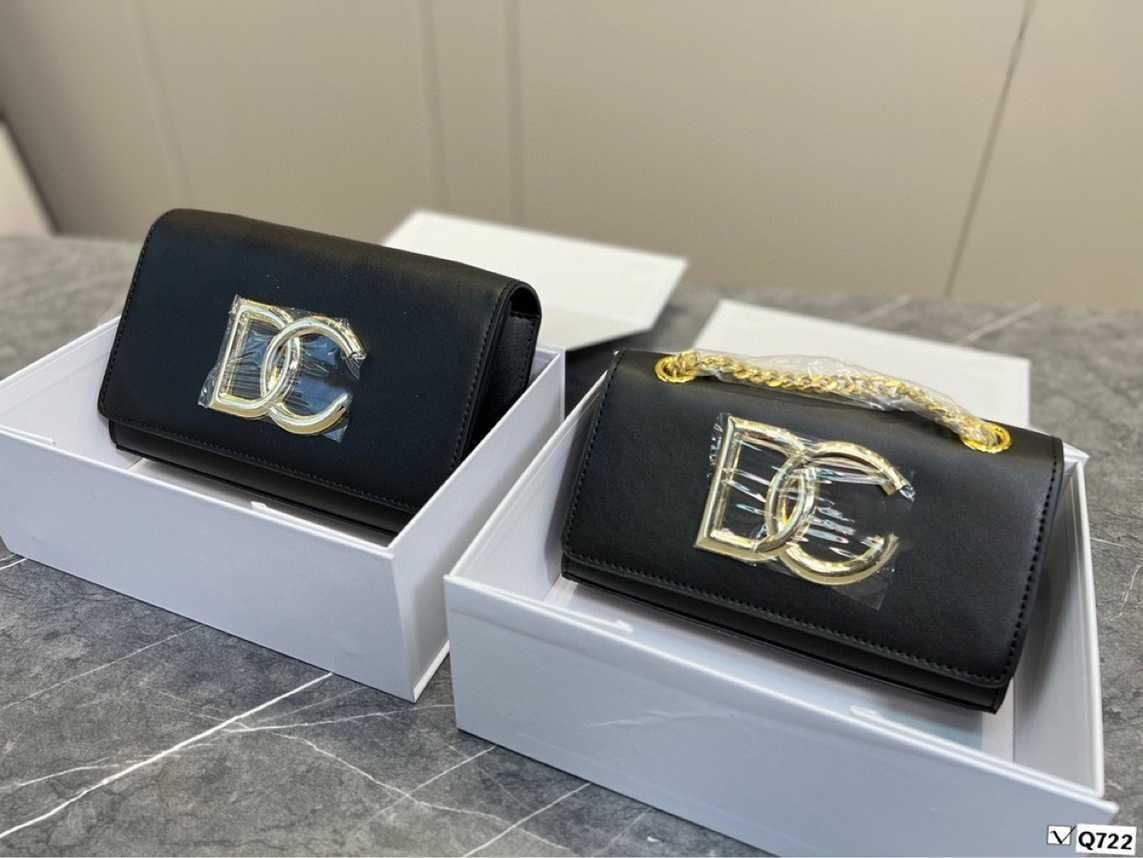 

Fashion Design Women Shoulder Bags Autumn Winter Small Square Solid Letter Bag Single-shoulder Crossbody Handbag Ladies Bag 56%off Discount Female Handbags Purse, Red10