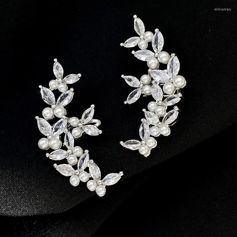 

Backs Earrings South Korea's Pearl Butterfly Ear Bone Clip Fashion Temperament Simple Elegant Ladies Jewelry