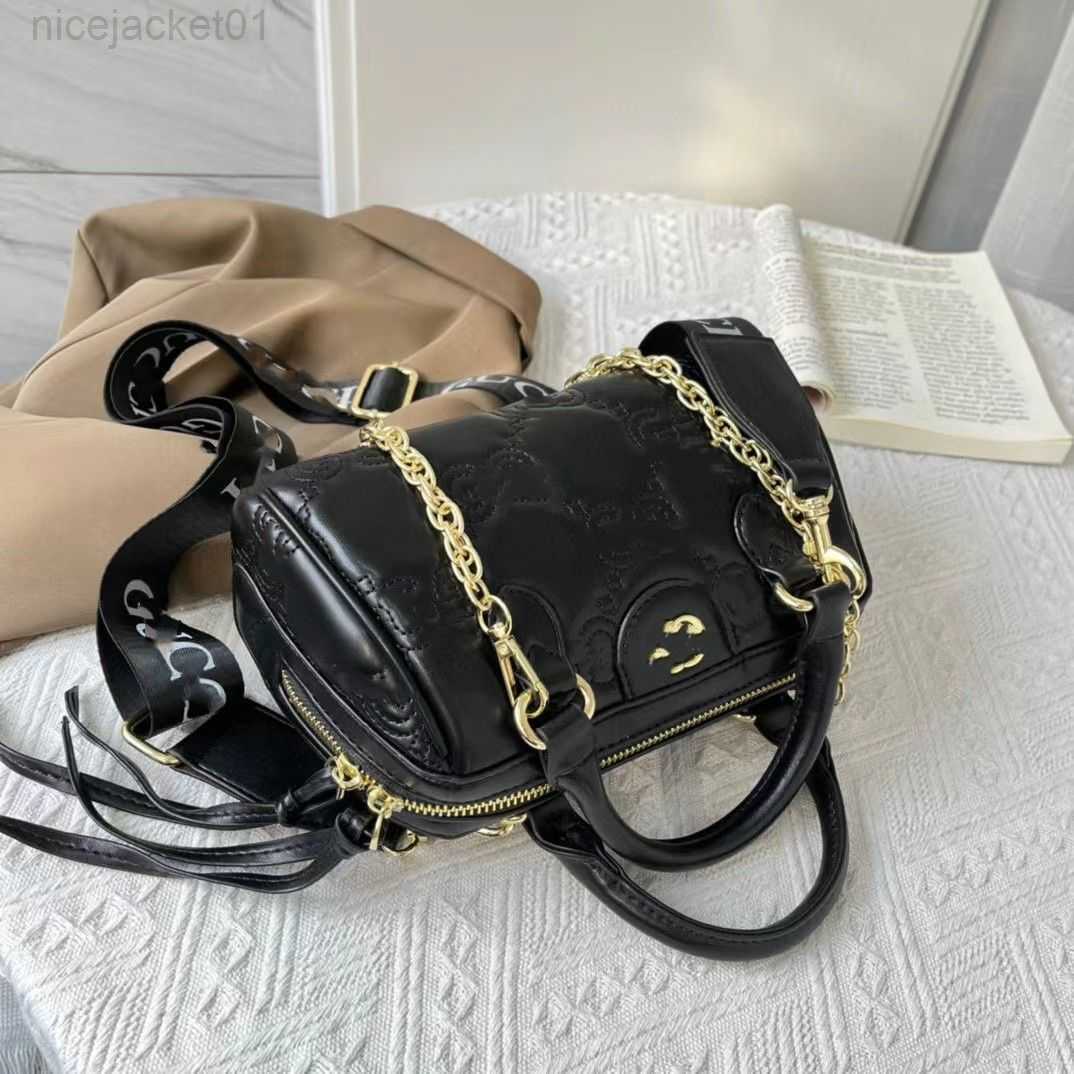 

Designer Cucci Bag Western-style Light Luxury Small Number Of Korean-style Single-price Diagonal Handbag French Style Versatile Women's, Black
