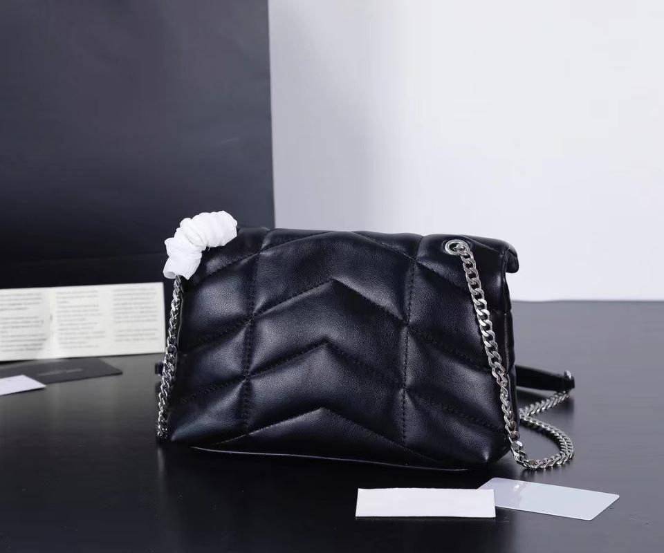 

Evening Bags Designer Luxury 2023 Ladies Large Capacity Chain Twill Shoulder Bag Exquisite Western Style Messenger BagEvening, 151978