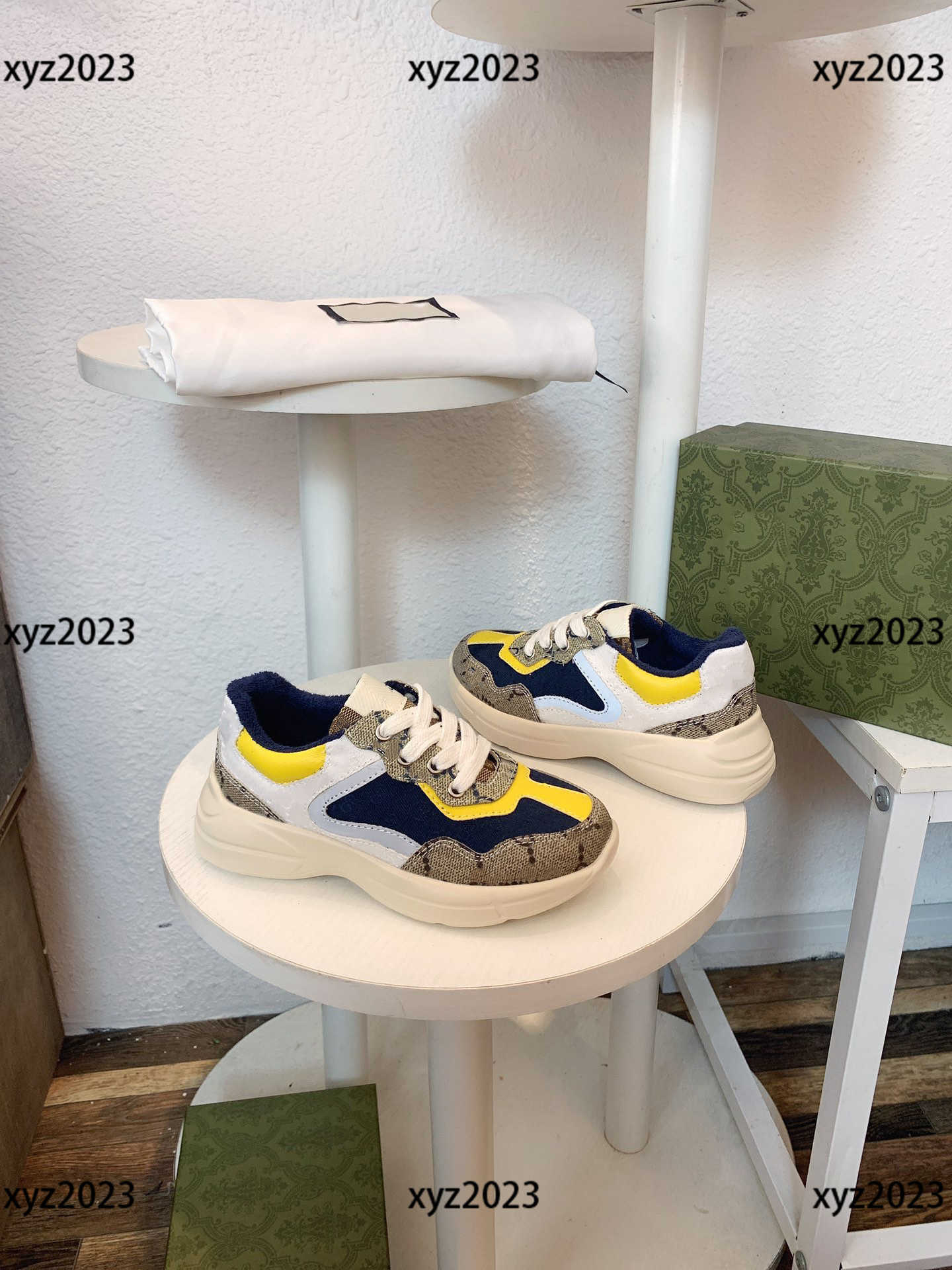 

Kids Dad Shoe Child Clunky Sneaker New Listing Non-slip PU outsole Box Packaging Strong sense Spring Children's Size 26-35, Multi-color