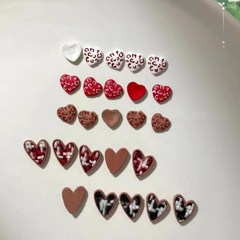 

Nail Art Decorations Kawaii Painted Plaid Charms Love Heart Shaped Resin Flatback Rhinestone Press On Nails 3D Accessories