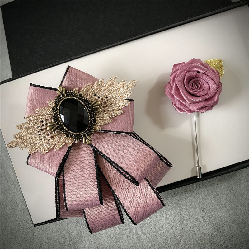 

Bolo Ties Men Ribbon Bow Tie Flower Brooch Pin Pocket Square Set Women Groom Wedding Shirt Crystal Necktie Bowtie Handkerchiefs 230217