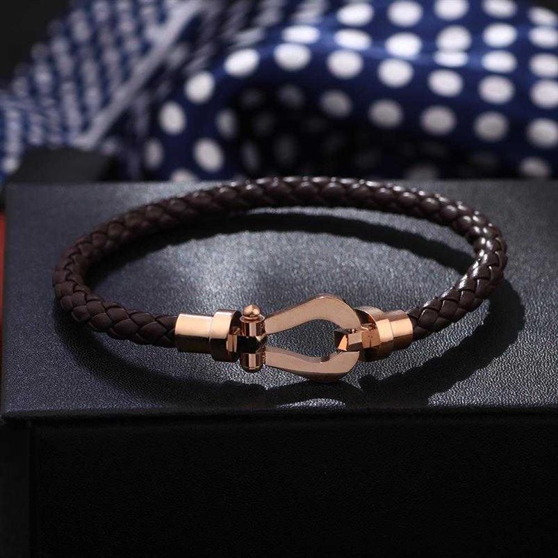 

Freds designer Bracelet Horseshoe buckle leather woven bracelet stainless steel bracelet titanium steel men's 18k leather fashion 226G
