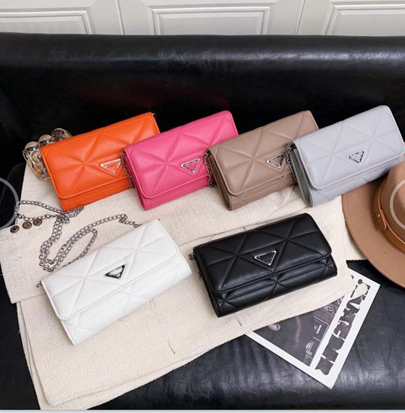 

2023 women's flip silver chain shoulder bag luxury designer handbag women's handbag messenger bag evening messenger bag purse, Fuchsia