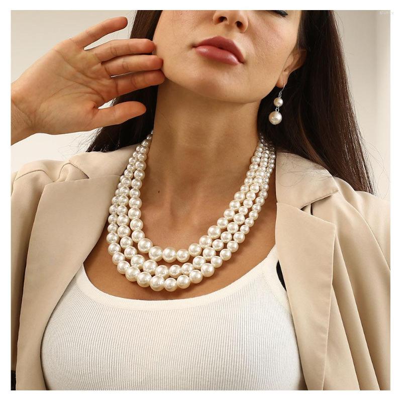 

Necklace Earrings Set Women Hollow Pearl Vintage Jewelry Fashion Female Accessories, Picture shown