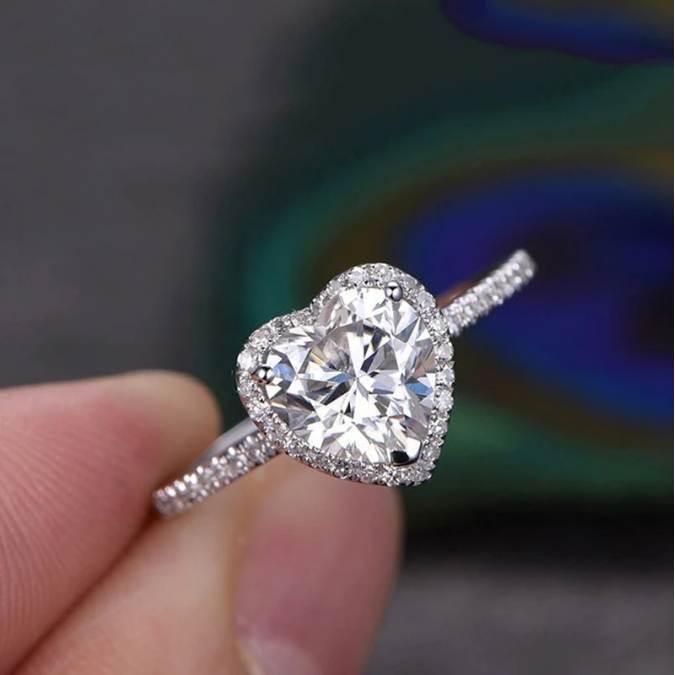 

New Trendy Crystal Zircon Heart Rings For Women Statement Engagement Wedding Ring Jewelry Gift anillos mujer