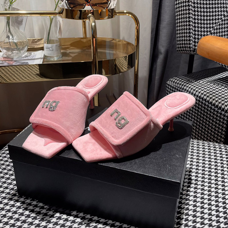 

Designer Womens Short Heel Square Slippers Luxury Super Flash Drill Lazy Sandals Mink Velvet Fabric Fashion High Birthday Party Wedding Must-have Dress Shoes35-39, Box