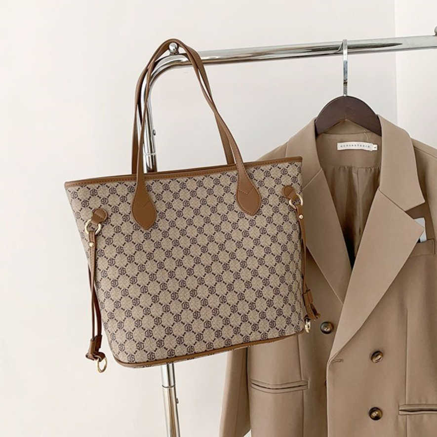 

Chains Evening Bags Clearance handbags new printed women's advanced feeling and one shoulder tote bag with large Tibet special, Brown