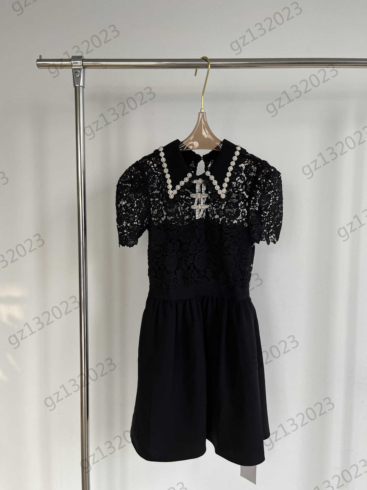 

Lace Dress Luxury Hot Drill Bow Decorative Lapel Summer Dresses Corset Waist Hollow Out Design Sexy Fashion Maxiskit Womens Designer Clothing