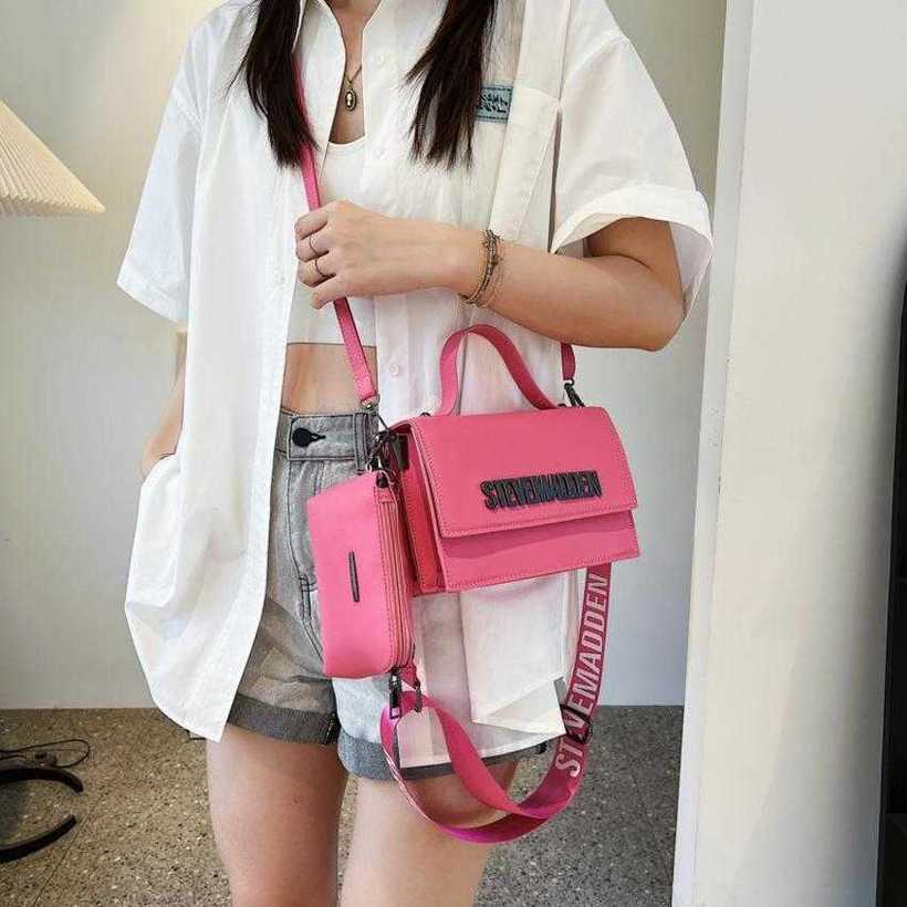 

high quality women handbag Women's 67%off black white New Fashion Trend One Shoulder Crossbody Bags ladies embossed shoulder Luxury Designer bags Purse Messenger Bag, White11