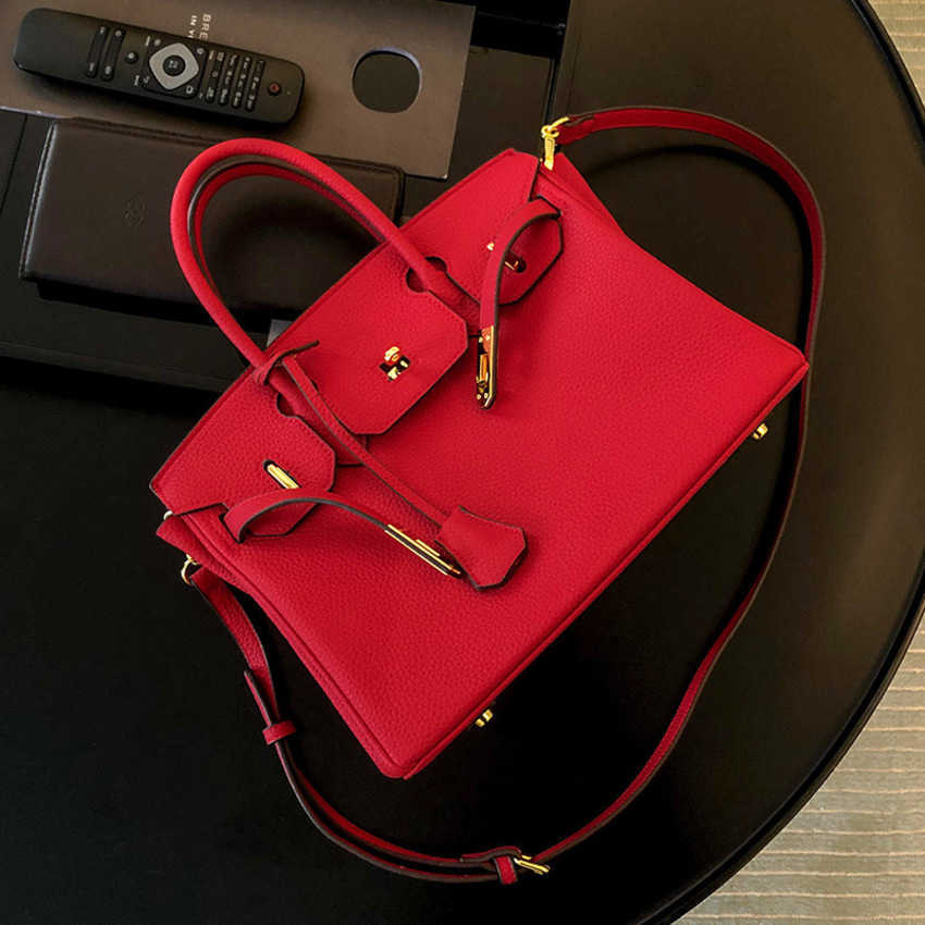 

high quality women handbag Women's 67%off black white New Large Capacity Handheld Crossbody Bag Soft Leather ladies embossed shoulder bags, Red medium