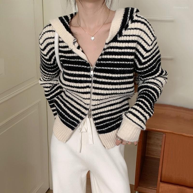 

Women's Knits Vintage Stripe Hoodes Cardigans Double Zipper Women Chic Knitwear Autumn Ladies Cashmere Jacket Elegant Sweater Korean