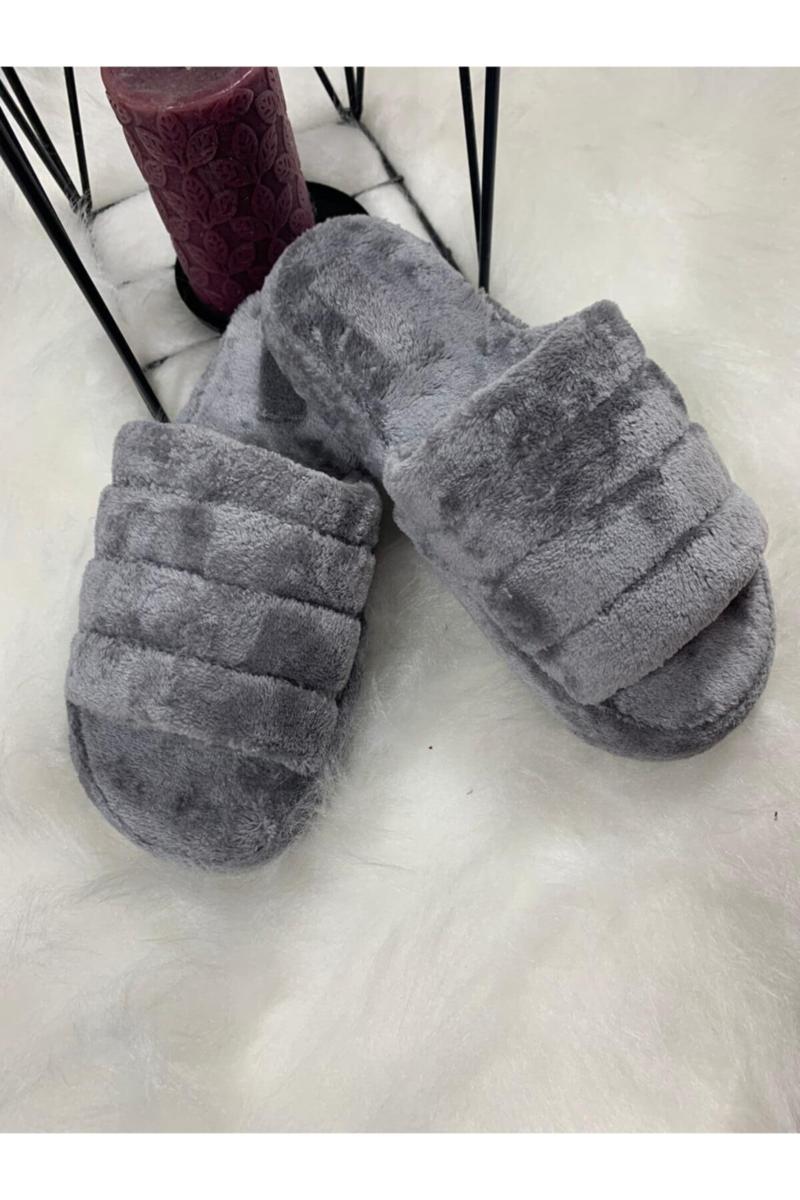 

Slippers Women's Gray Plush Home Slipper, Picture shown
