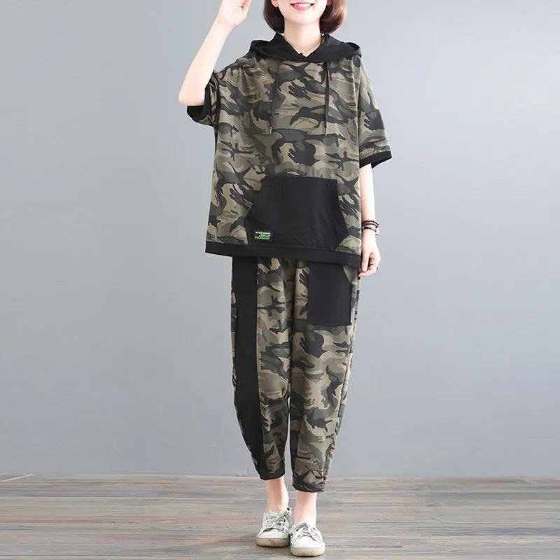 

Women's Two Piece Pants Plus Size Loose Camouflage Tracksuit Women Summer Casual Set 2023 Oversized Short Sleeve Hoodie And Cropped Pant Sui