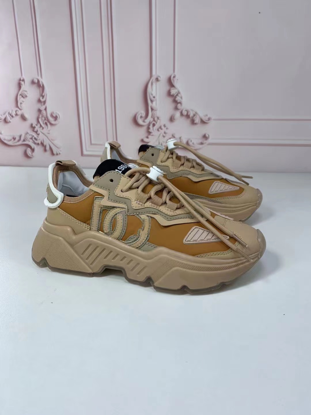 

2023 casual shoes for adult men women new Italy brand fashion luxury high top designers breathable leather sneaker 35-46