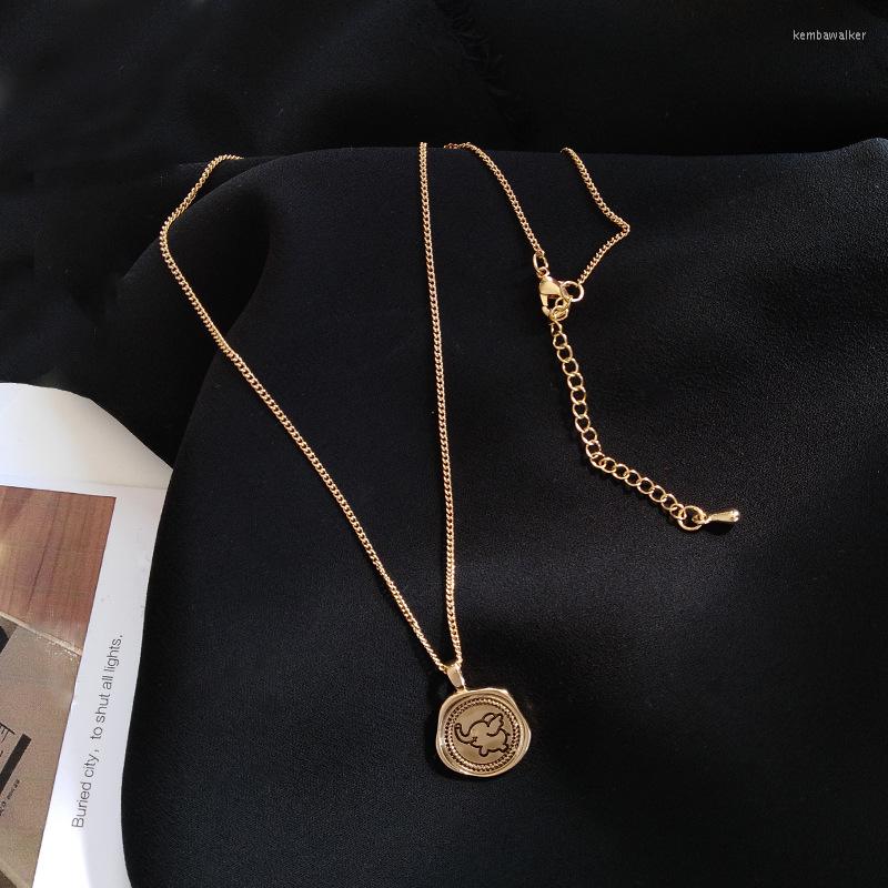 

Pendant Necklaces Retro Hong Kong Style Elephant Necklace Simple Geometric Polygon Personality Old Cartoon Wild Fashion Jewelry