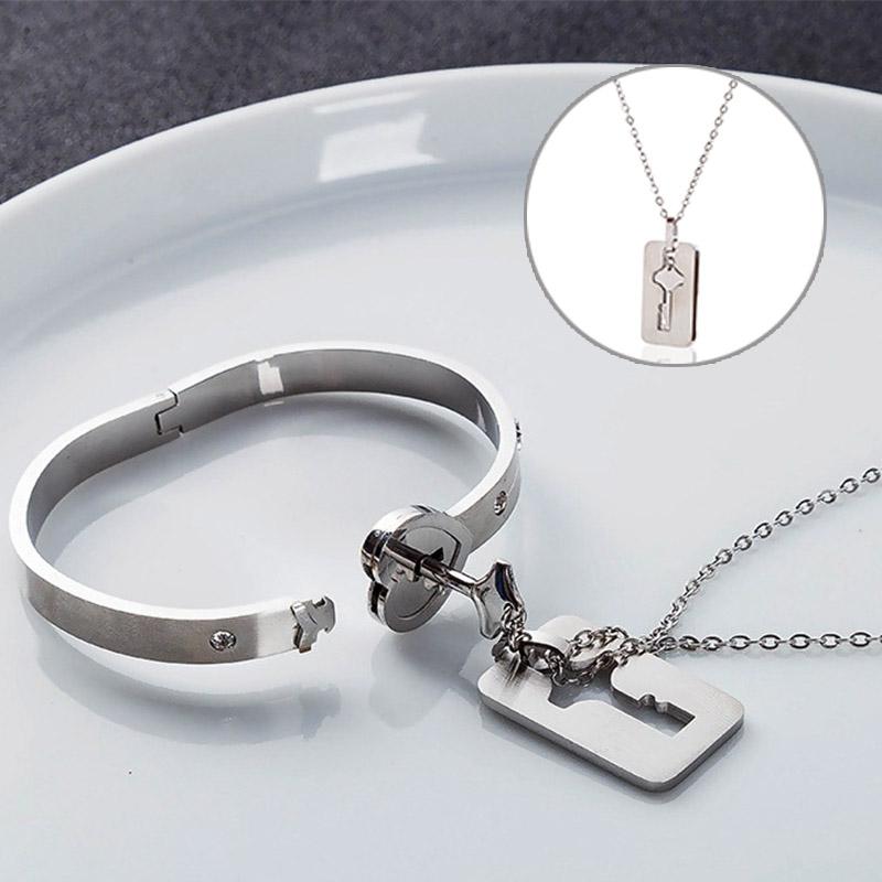 

Pendant Necklaces Bracelet Fashion Titanium Steel Key Love Heart Lock Couples NecklacePendant