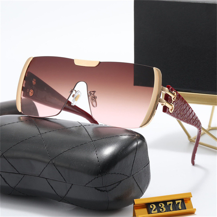 

Women's designer glasses sunglasses luxury glasses gradient lens sunglasses women's mixed color classic men's optical glasses full frame can be customized with box