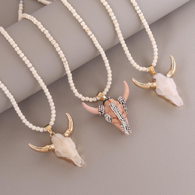 

Chains Fashion Rhinestone Pearl Cow Head Pendant Necklace Stainless Steel Gold Necklaces For Women Men Jewelry Retro GiftsChains