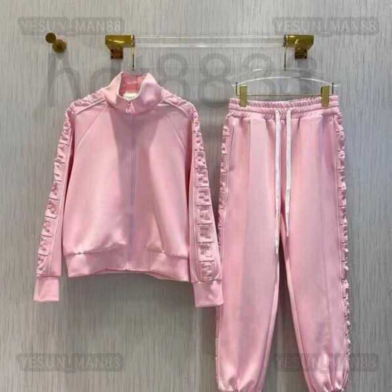 

Women' Tracksuits Designer Woman Luxury Set Sweatsuit Womens Triangular Printed Hoodies Pants Fashion Pullover Casual Ff Jogging Sport Suit KX8Q