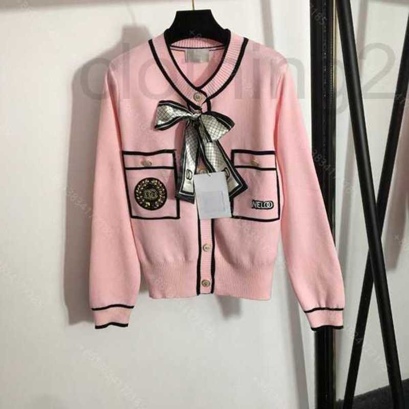 

designer Fall Cc Designer Women Sweater Jacket Crochet Mujer Wool Cardigan Hoodie Pearl Badge 911 Cch Brand Long Sleeve Coat Sweaters Casual Female T1M6