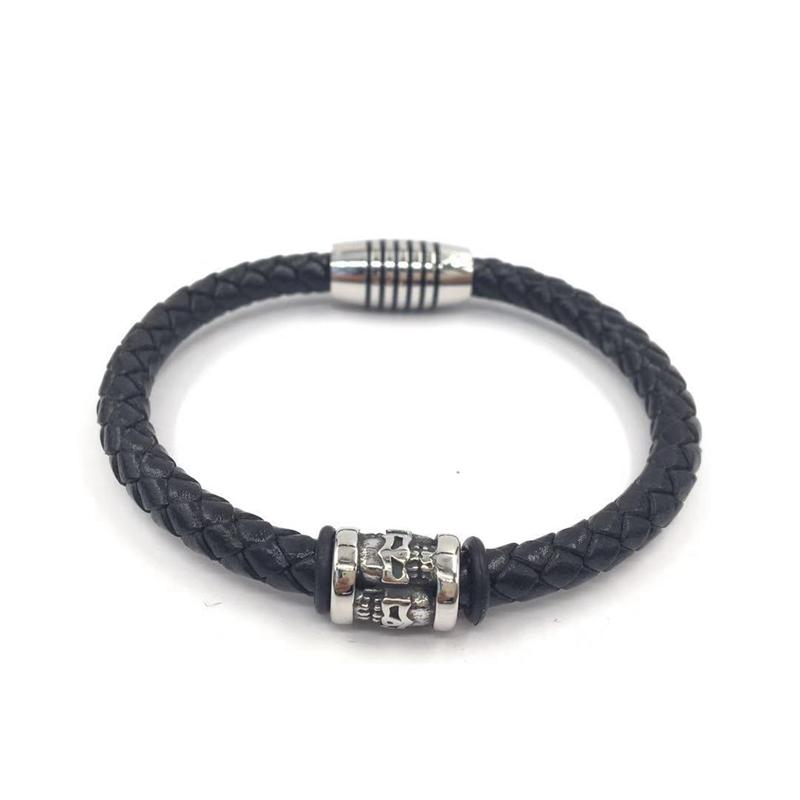 

Charm Bracelets Fashion Men Jewelry Braided Leather Black Round Rope Skull Bracelet Punk Male Wrist Band Gift SP0199
