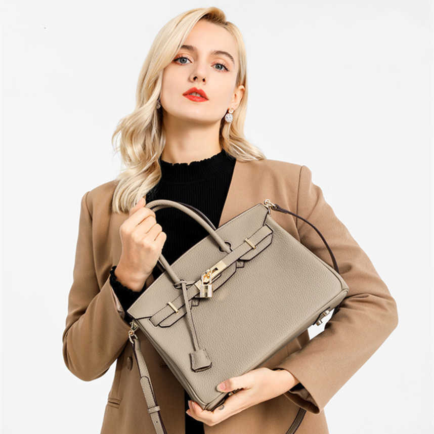 

Fashion Design Women Shoulder Bags Leather Women's leather large capacity hand bag Ladies Bag 56%off Discount Female Handbags Purse, Black5