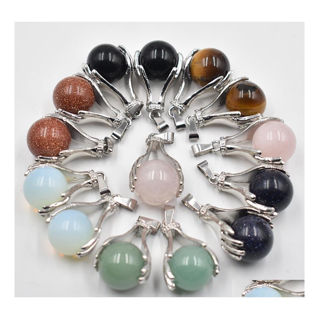 

Charms Natural Quartz Crystal Pendant Hand Hold Round Ball Bead Necklaces Pendants Yoga Reiki Chakra Healing Women Men Yzedibleshop Dh9Hw
