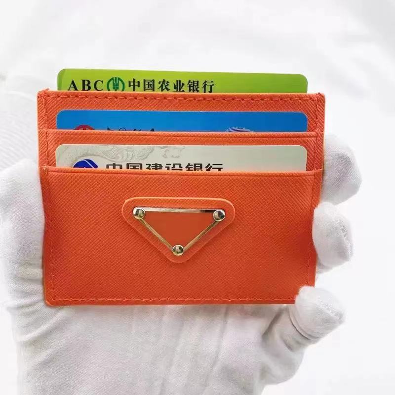 

Designer Women's Mens Re-Edition triangle card holder Purses wallets Luxurys vintage wallet Leather with box branded retro wholesale Holders Coin card Key Pouch bags, Red