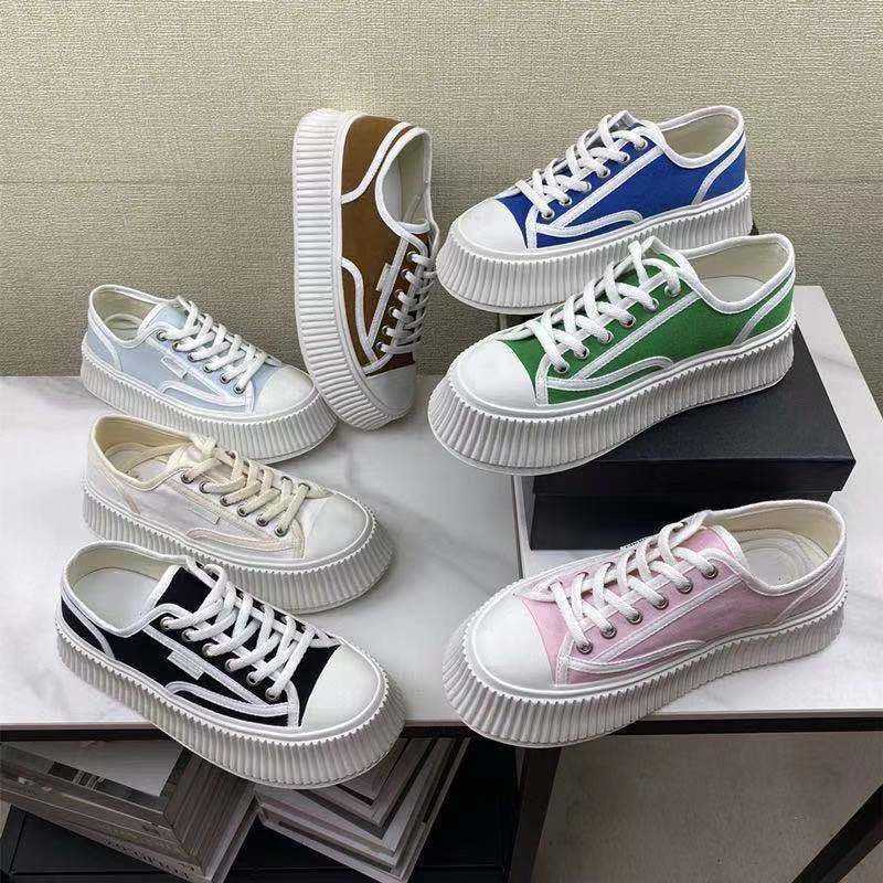 

Shoes Xiaoxiangfeng thick bottom biscuit shoes 2023 new C home Plush canvas shoes lace up muffin increased casual shoes women's shoes, White