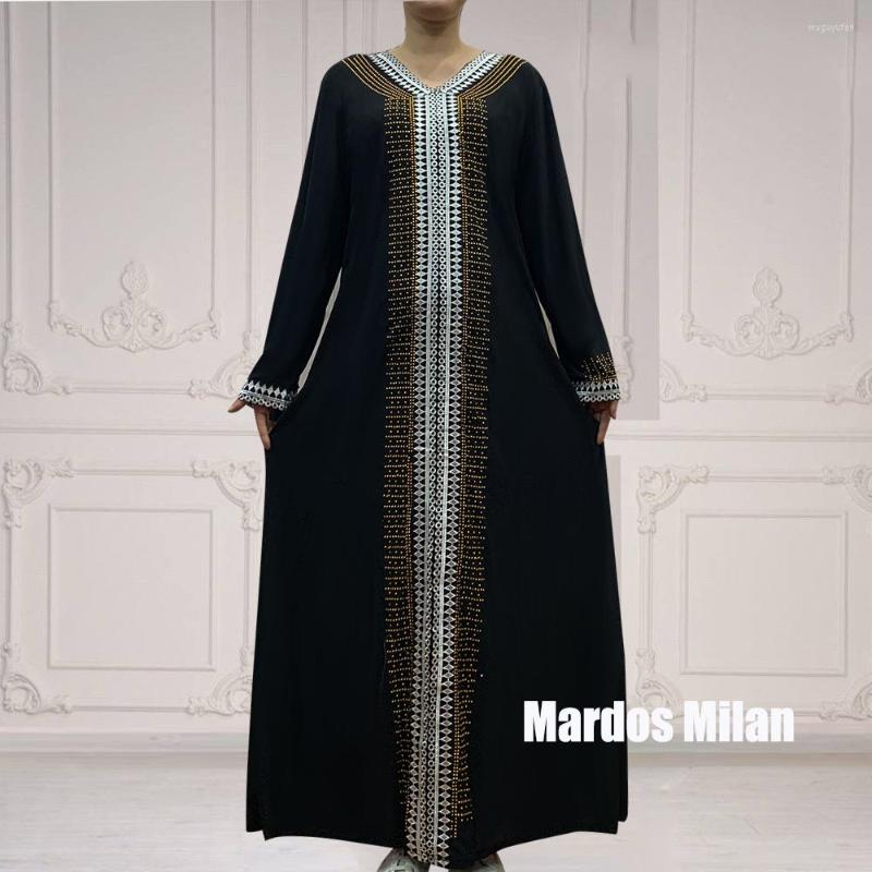 

Ethnic Clothing Dubai Lady Kaftan Maxi Dress Muslim Women's Lace With Diamond Abaya Saudi Arabic Long Sleeve Islamic Clothes Prayer