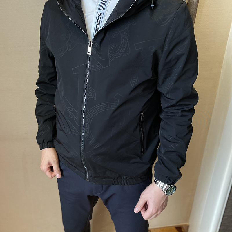 

2023 Spring men's hooded casual jacket Very high density, crisp and flexible Size: -3XL, can wear up to 98 kg #013