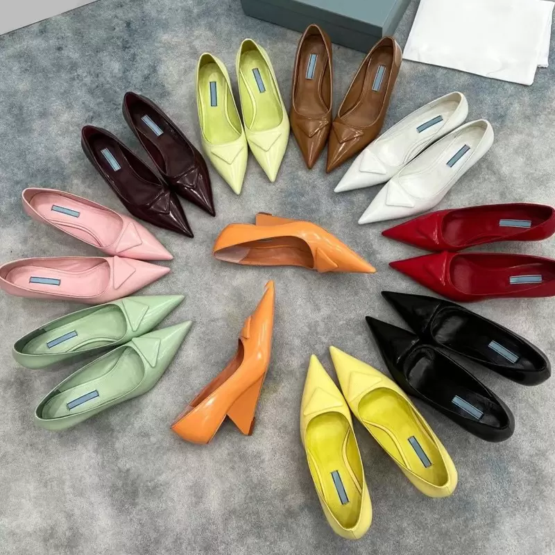 

2022 new fashion womens Dress shoes party 100% Pointed Ballroom bar shoe sexy designer Lady wedding letter Patent leather Women shoesLarge size 35-42 with box, Black