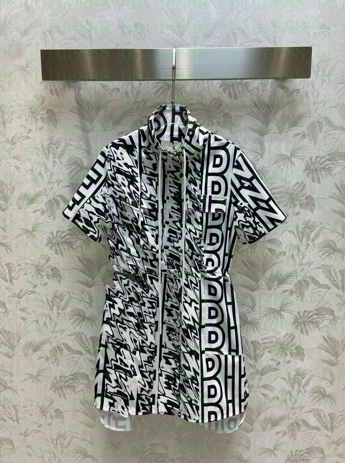 

Women' 23 letter printed dress with small stand collar and lapel design 219