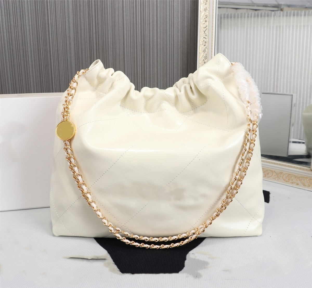 

Top Quality Women handbags Totes lady shopping bag handbag high quality fashion Large Beach bags luxury designer travel Crossbody Shoulder letter decoration Tote