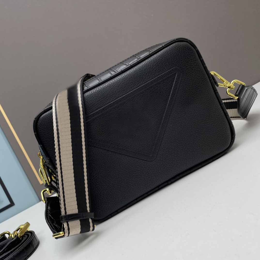 

7A Designer Bags Cowhide Zipper Closed Women Small Square Handbags with Two Replaceable Straps, Blue