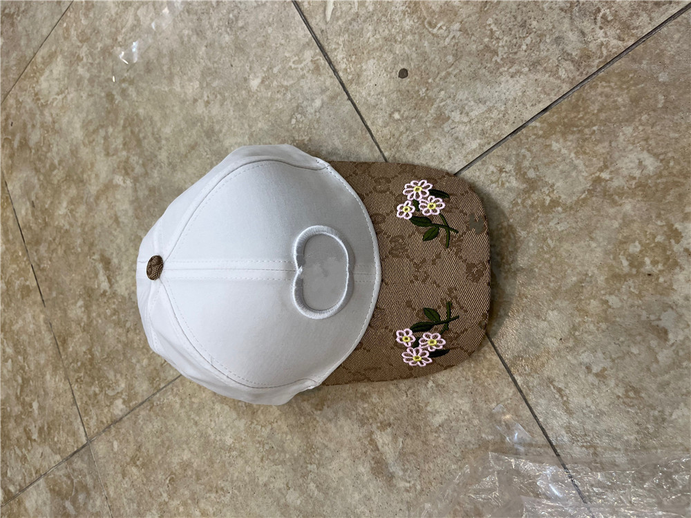 

2023 Design letter cap embroidered snake men's brand men's and women's baseball cap adjustable golf summer cap, 01