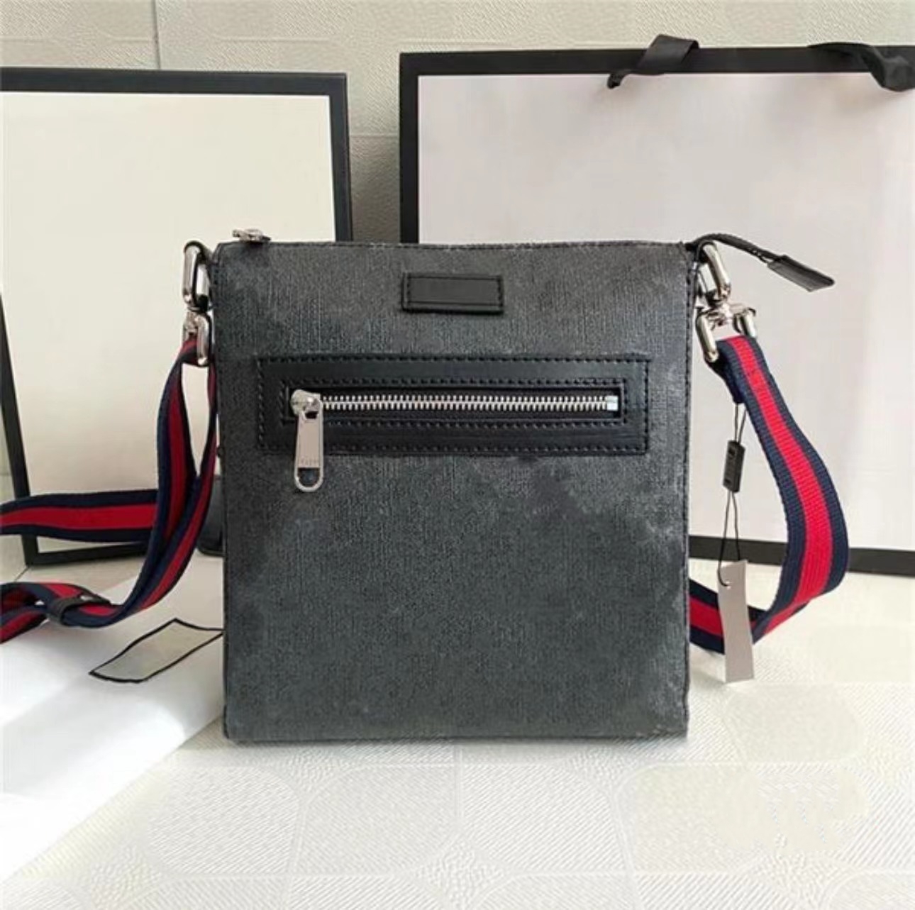 

Classic men's shoulder bag fashion designer messenger bag luxury wallet letter print, Beige