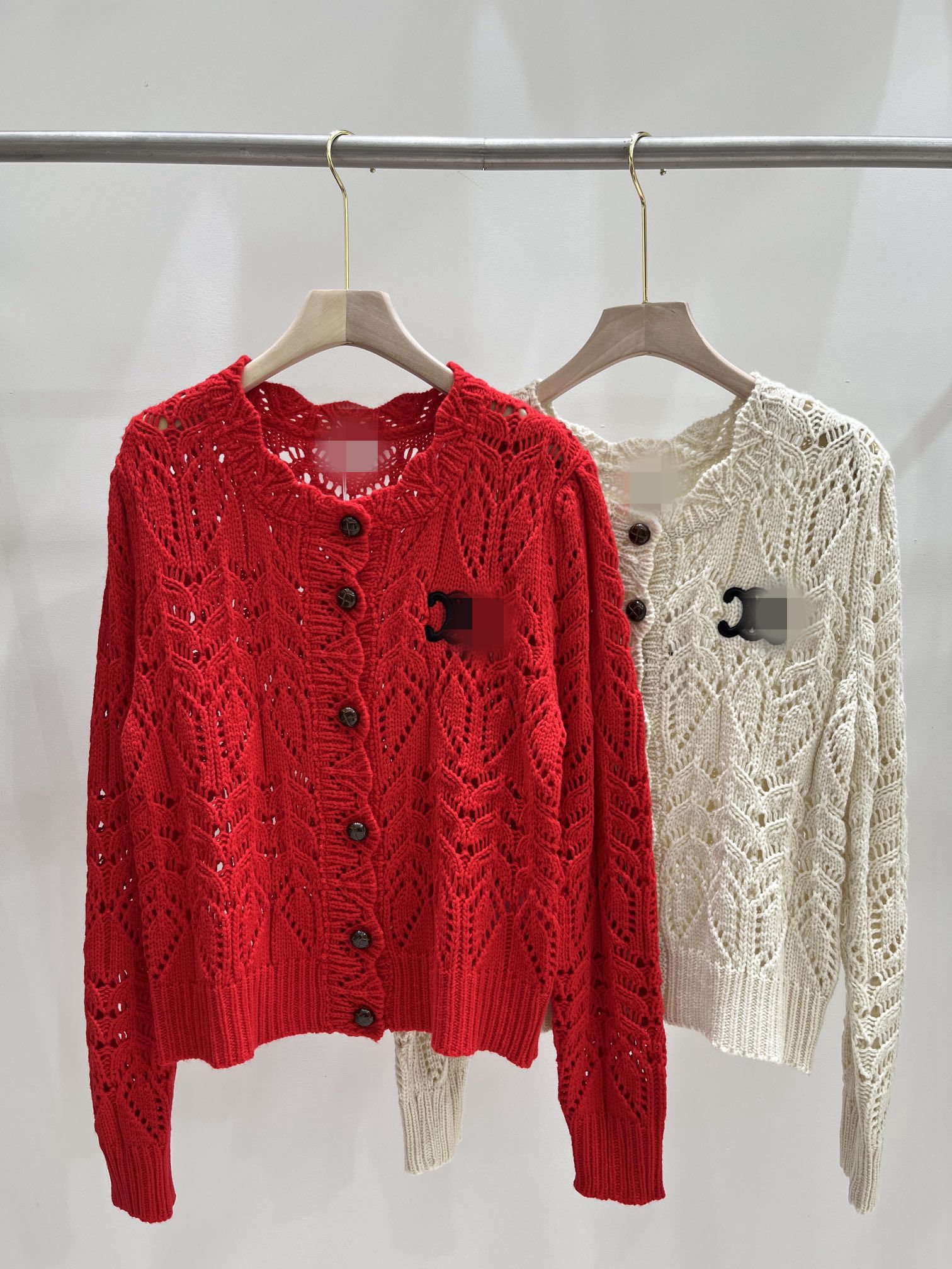 

2023 Beige/Red Solid Print Women's Cardigan Brand Same Style Women's Sweaters DH79