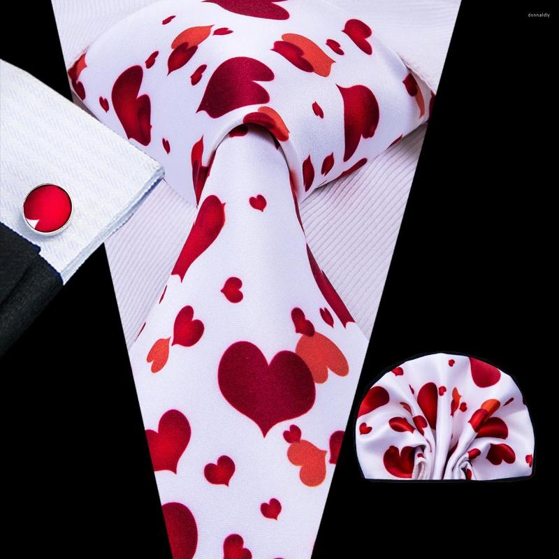 

Bow Ties Red Heart White Silk Wedding Tie For Men Handky Cufflink Gift Mens Necktie Fashion Designer Business Party Dropshiping Hi-Tie
