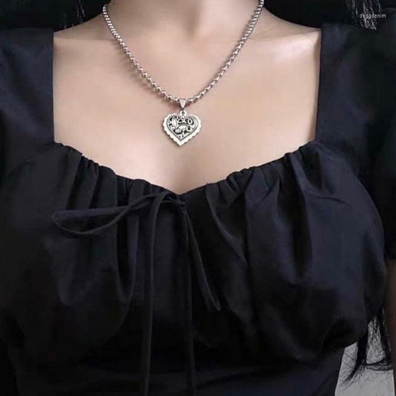 

Pendant Necklaces Goth Harajuku Style Bead Chain Heart Butterfly Choker Necklace Coquette Egirl Y2K Cool EMO Punk Aesthetic Grunge Jewelry