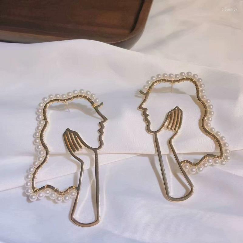 

Stud Earrings Unique Simplicity Hollow Outline Around Pearl Abstract Girl Face Trendy Women Punk Fashion Jewelry