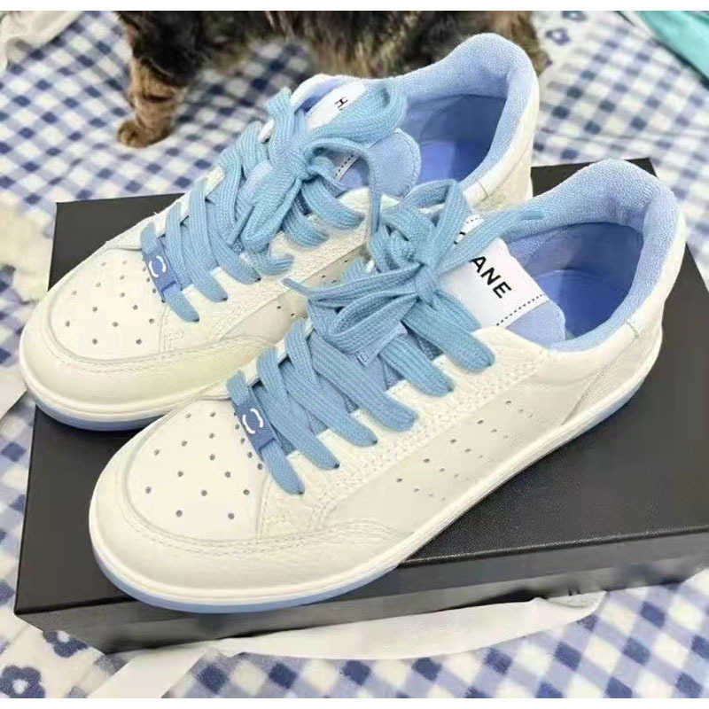 

Shoes 2023 New Little Fragrance Third Generation Thick Sole Small White Shoes Women's Leather Casual Sports Shoes Lace up Black and White Panda